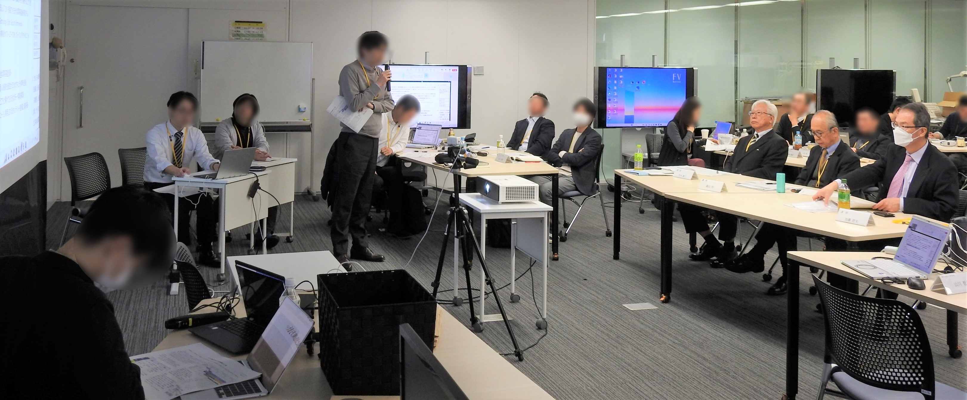 責任者向けプログラム サイバーセキュリティ企画演習 の様子