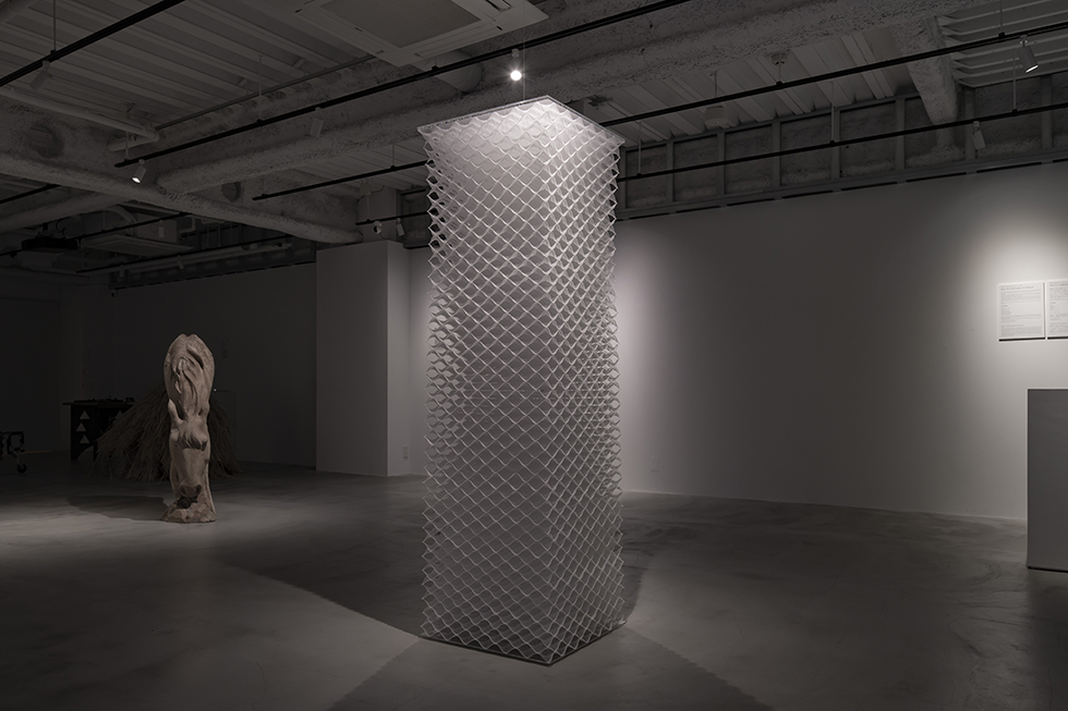 《Active Textile - Pillar》従来の4Dファブリケーション手法の生産性を改善することで大規模化を実現した