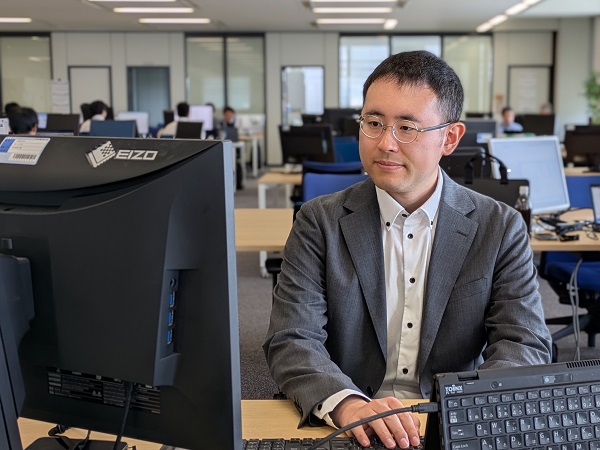 東北電力株式会社 新谷 俊夫様